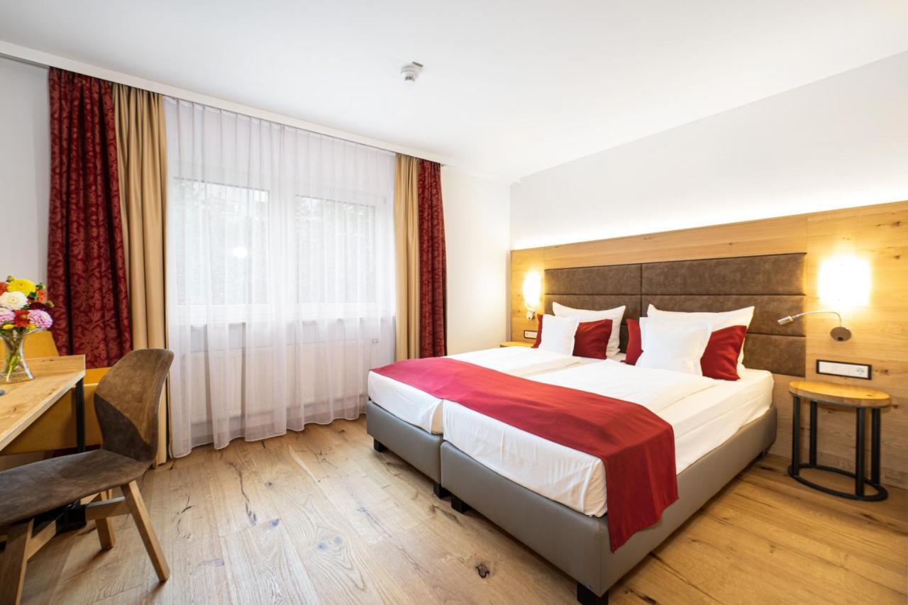 Park Hotel Laim München Eksteriør billede