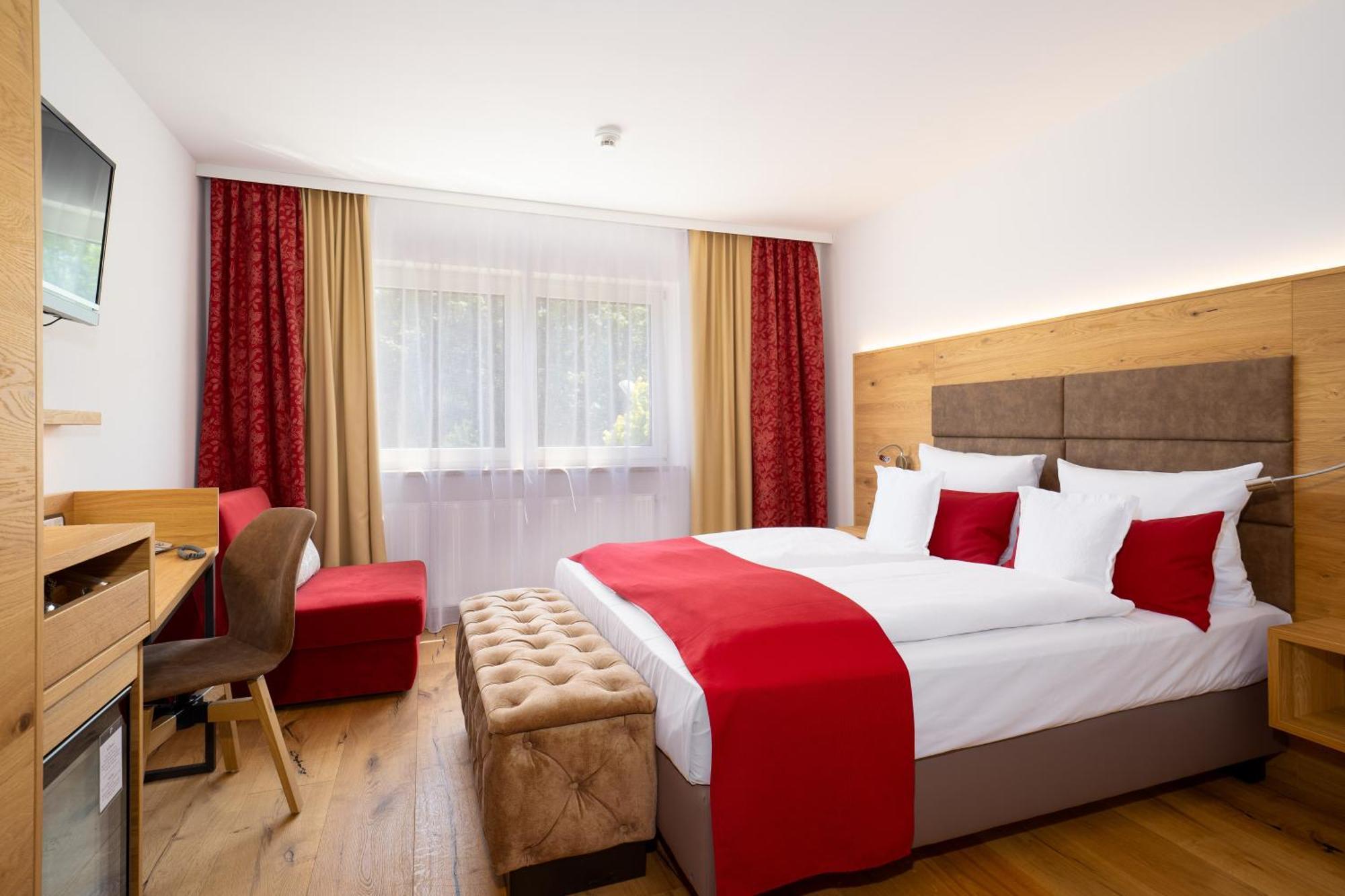 Park Hotel Laim München Eksteriør billede