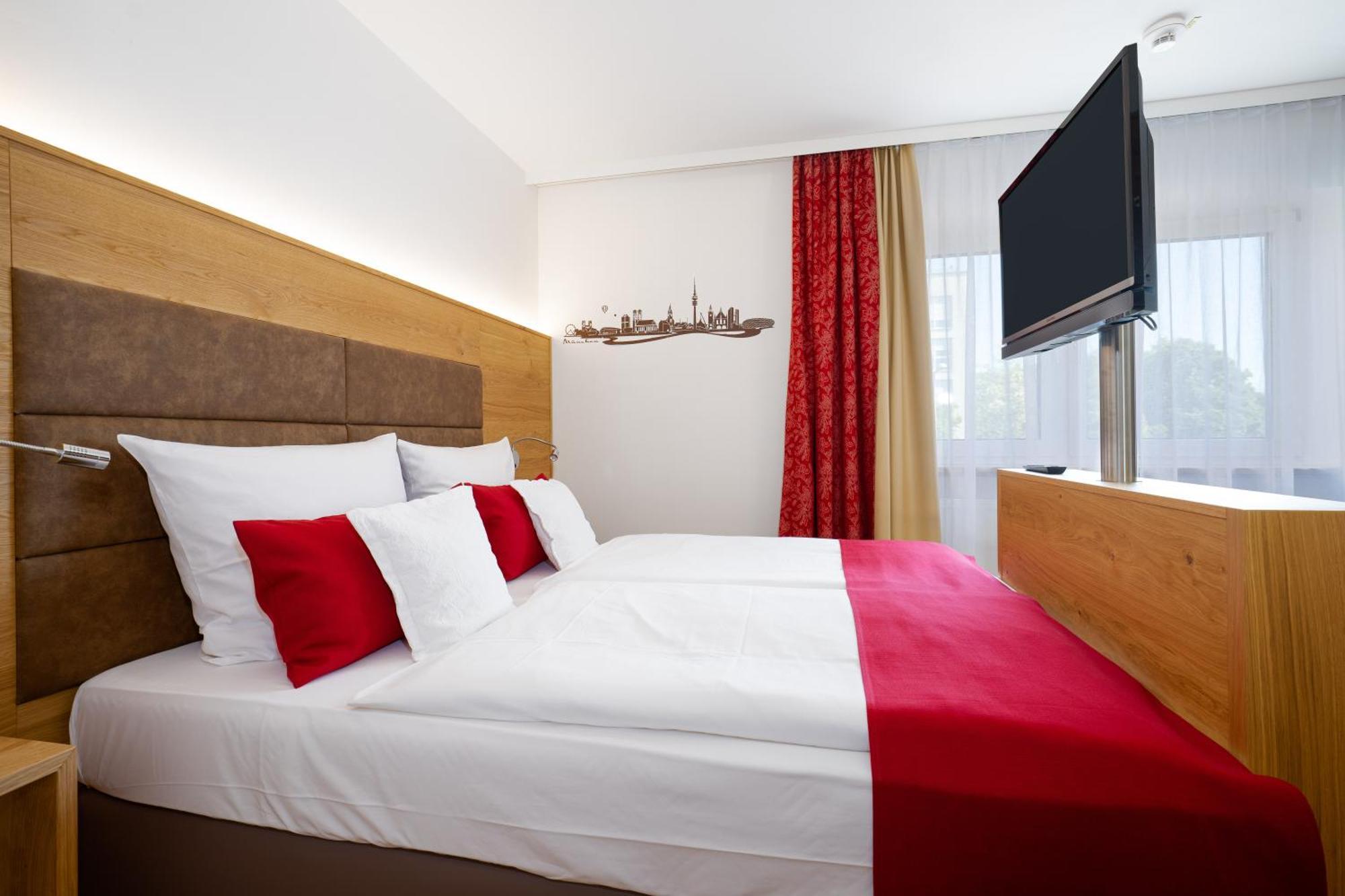 Park Hotel Laim München Eksteriør billede