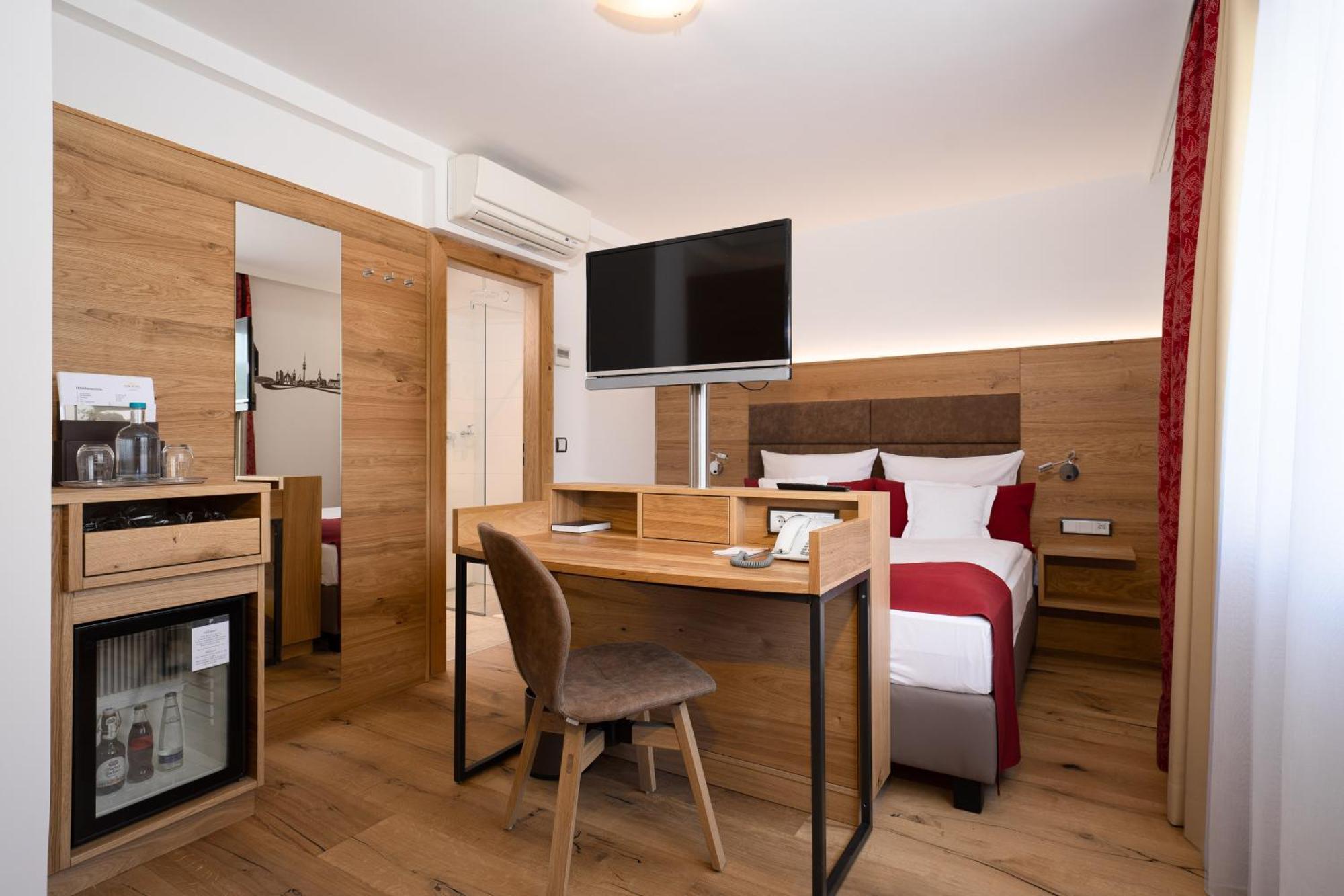Park Hotel Laim München Eksteriør billede