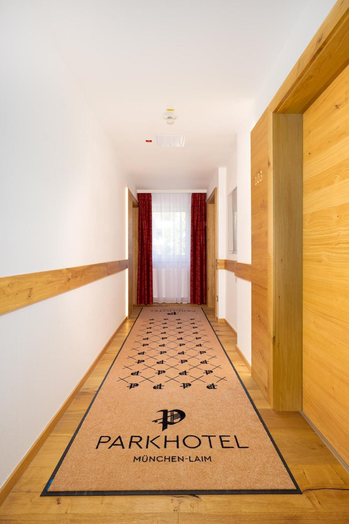 Park Hotel Laim München Eksteriør billede