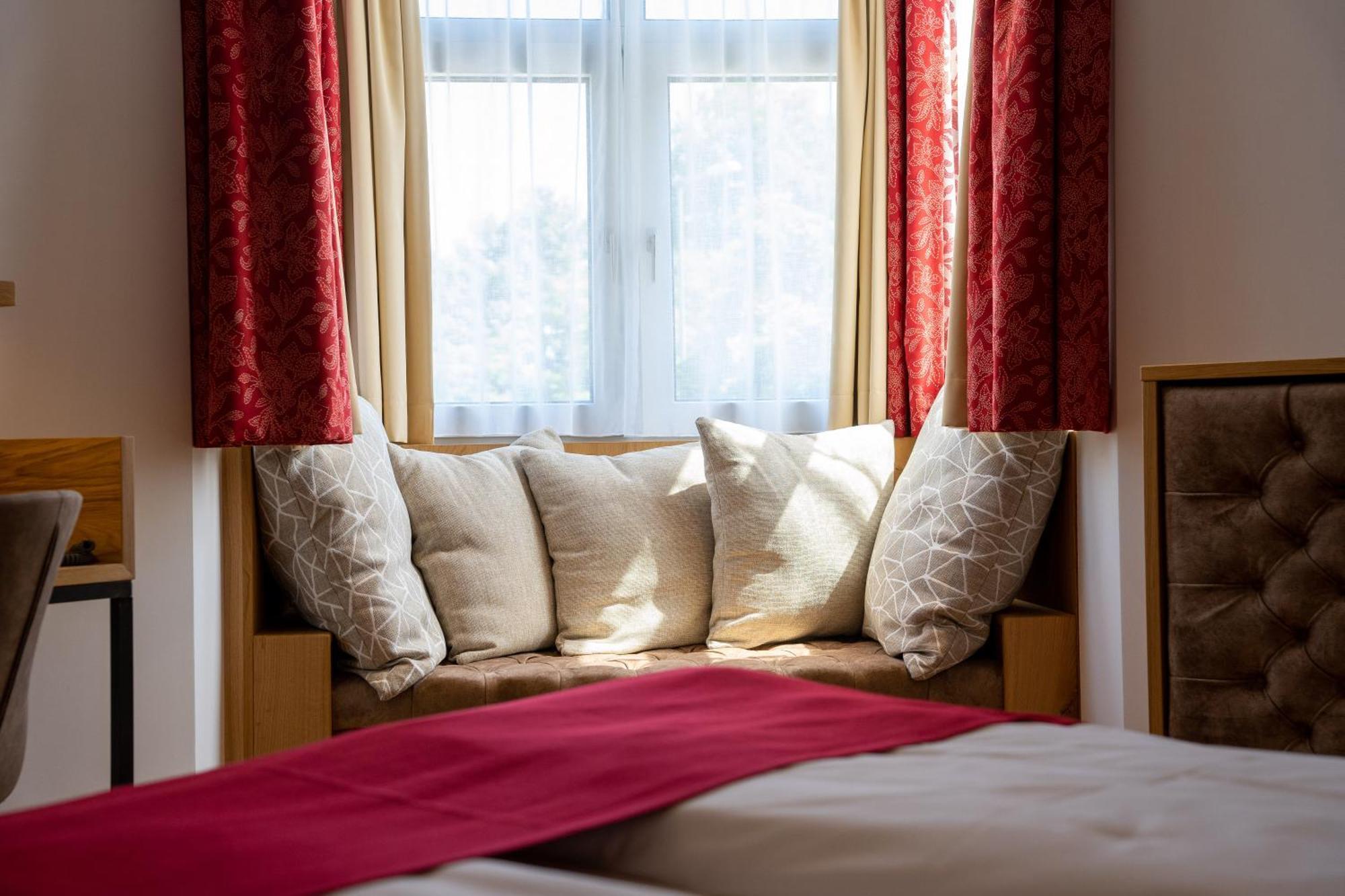 Park Hotel Laim München Eksteriør billede