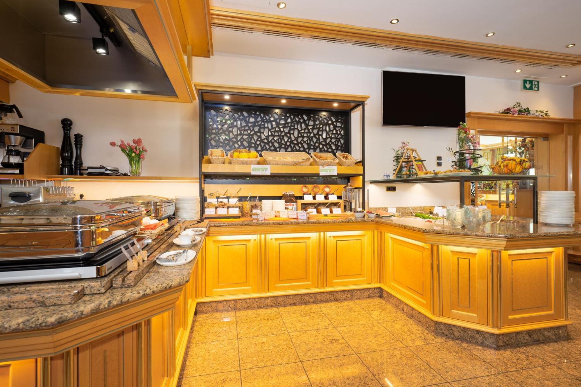 Park Hotel Laim München Eksteriør billede